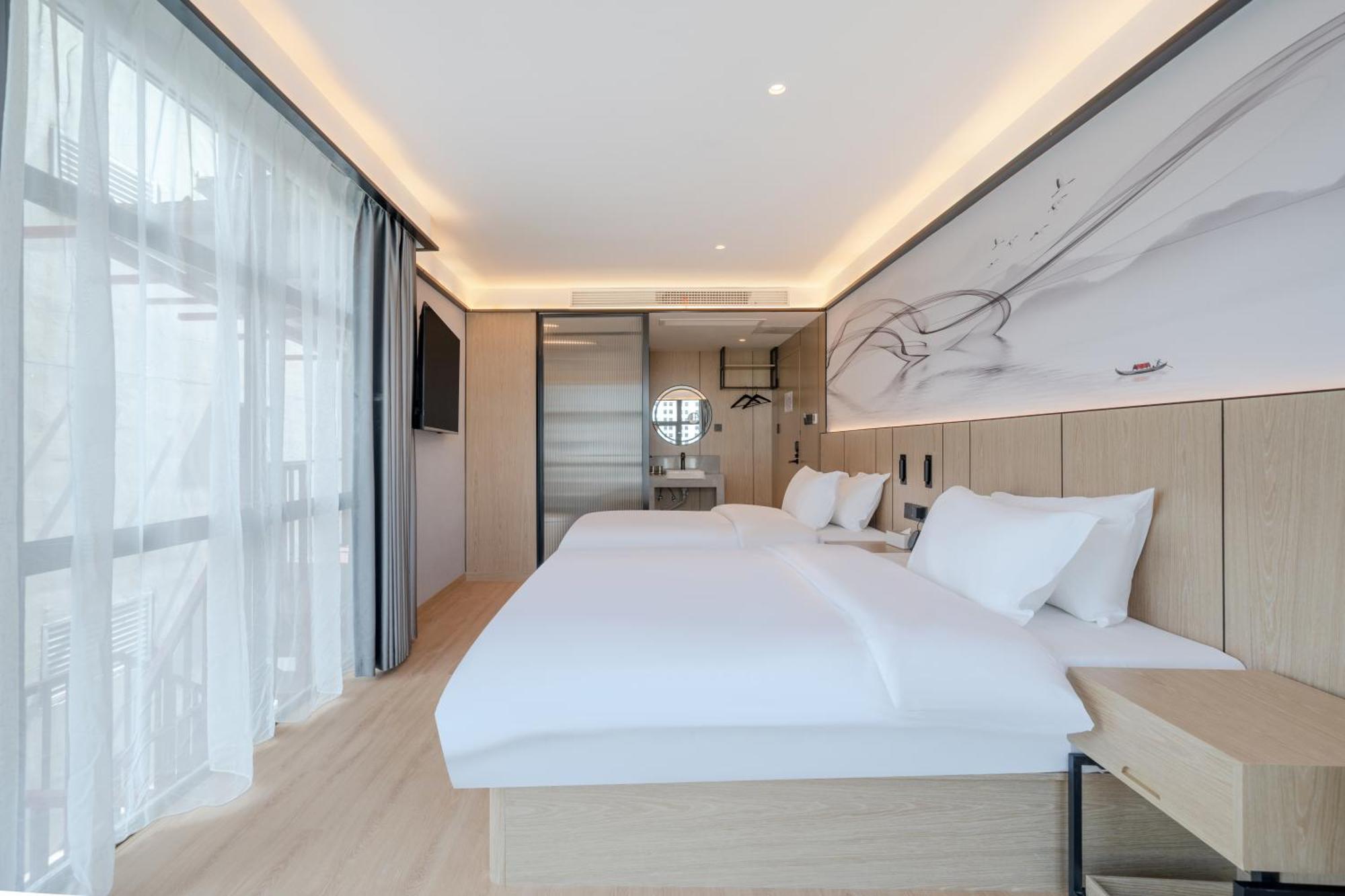 Hotel Weiting Bund Yuyuan Metro Station Branch